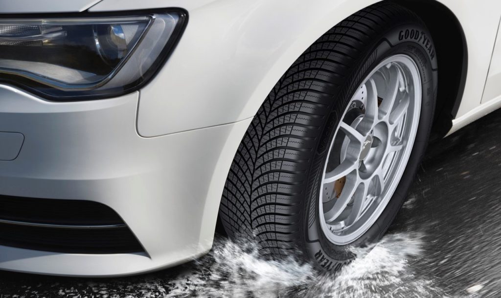 Goodyear premiumbanden kopen bij Van Berkel Banden Steenwijk bij Van Berkel Banden in Steenwijk